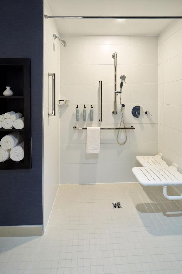 Residence Inn Montreal Midtown 外观 照片