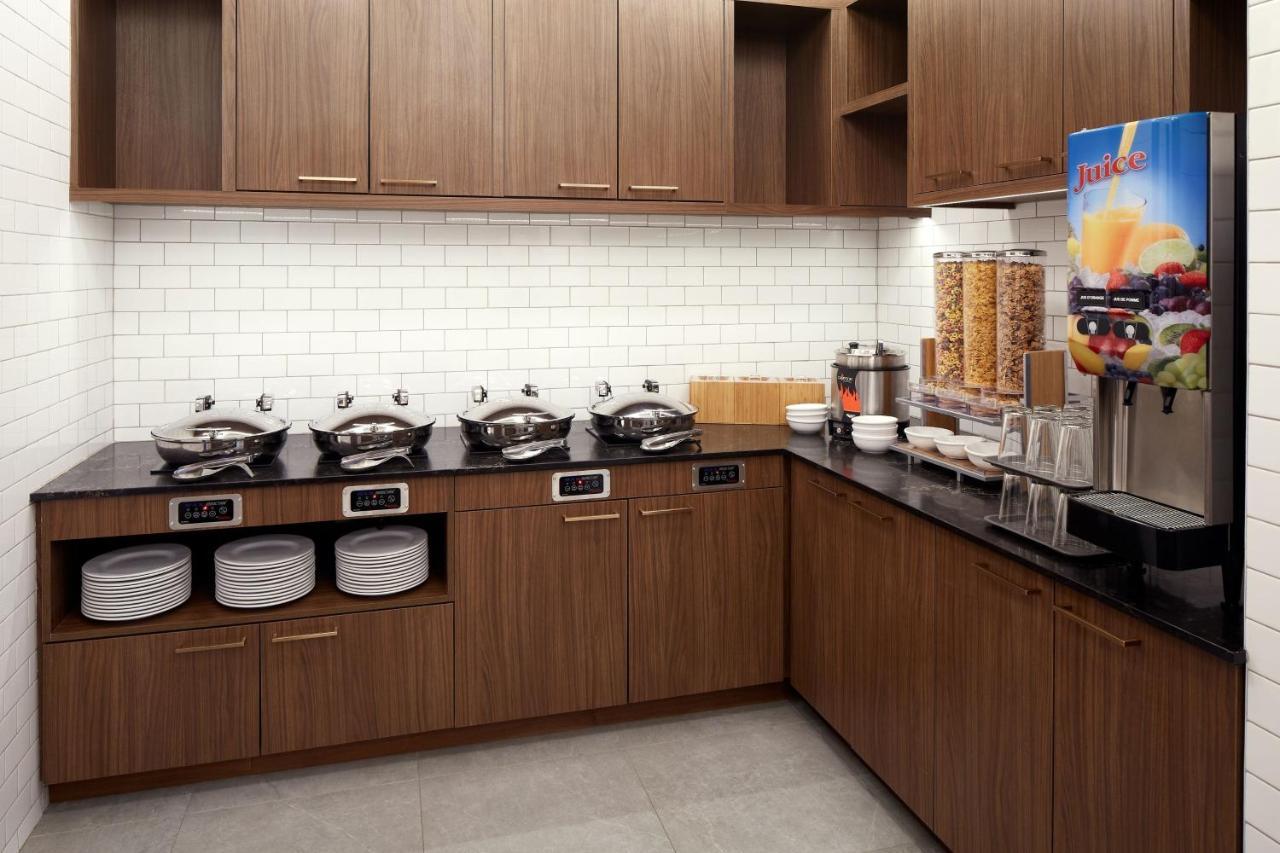 Residence Inn Montreal Midtown 外观 照片